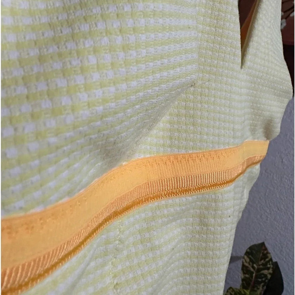 Lululemon athletica white/yellow tank tops size 8 - Picture 6 of 7